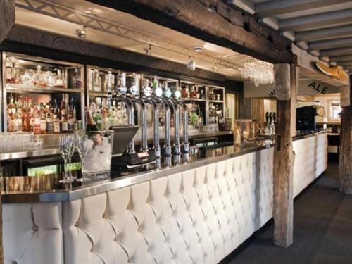 Hotel The Blue Anchor Feering Exterior foto